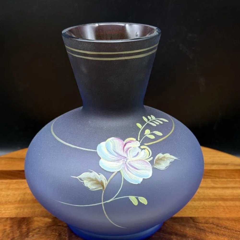 Rare Fenton Indigo Mulberry Lane Vase #57/250 Denise Luckey Signed 2009 Limited